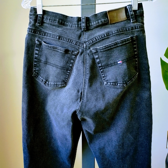 TOMMY HILFIGER Whiskered High Rise Jeans - Picture 4 of 10